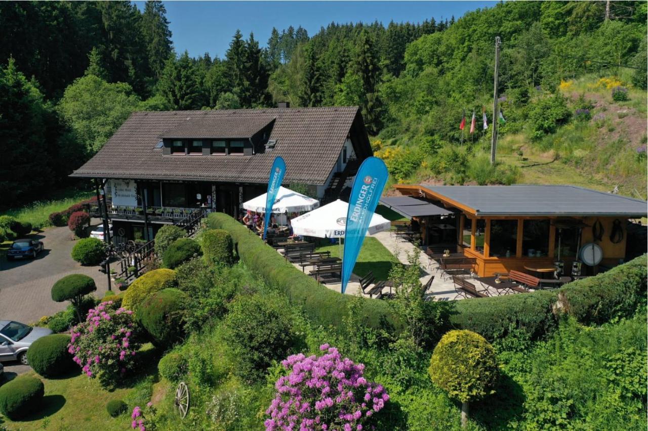 Haus Petra Hotel Stadtkyll Exterior photo